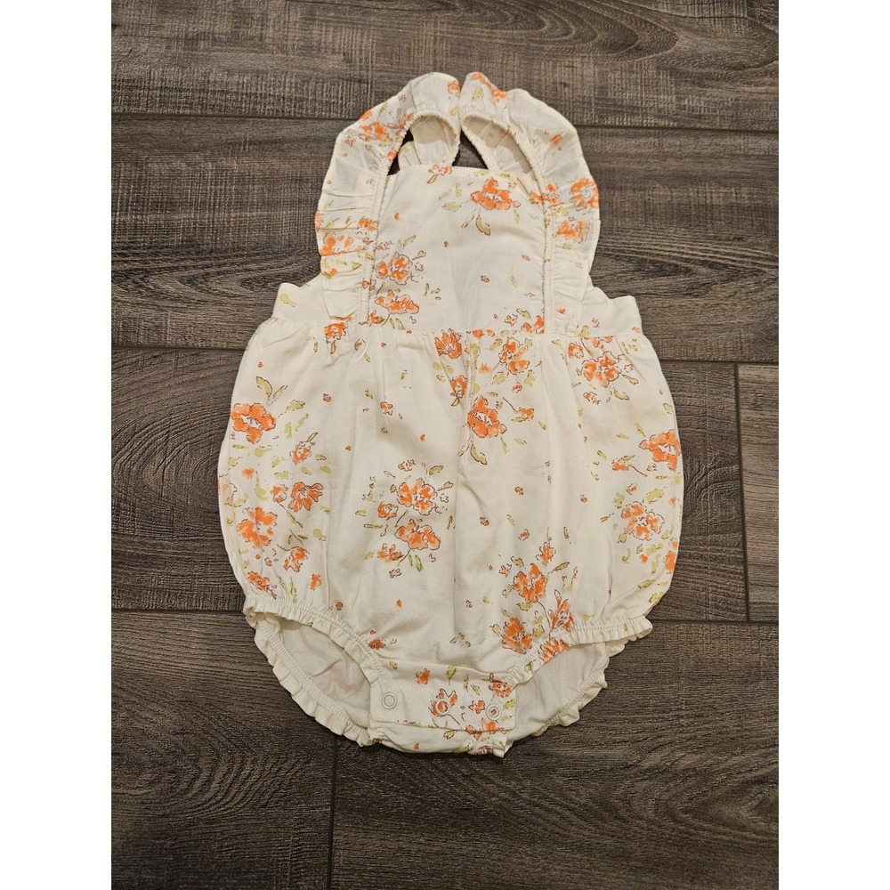 Carter's‎ baby girl romper 18 mos